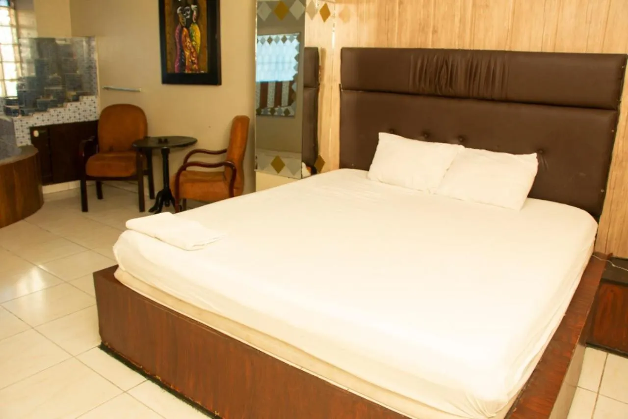 Hotel Queens Guayaquil